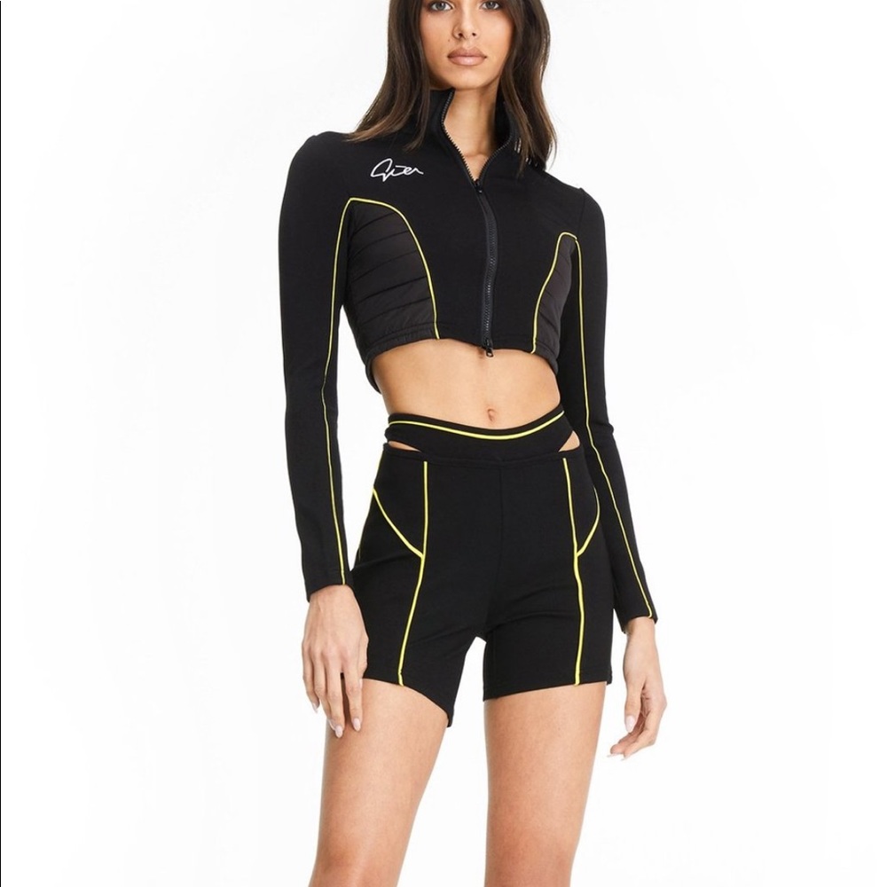 I.AM.GIA Luna Short XS NWT